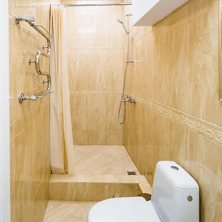 гарна в центрі